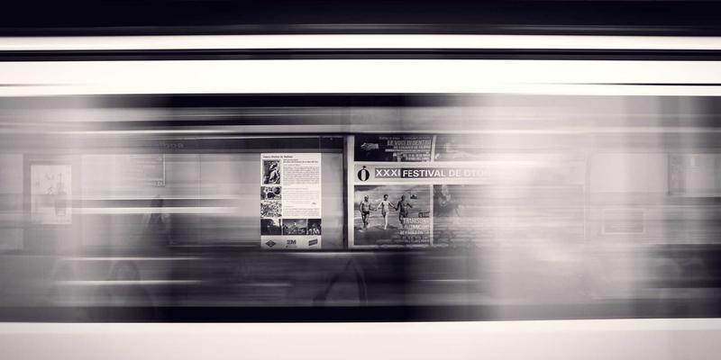 从代码到城市:实战解析智慧城市大脑的通信架构与数据治理